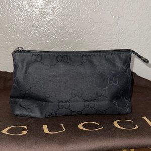 gucci totes outlet